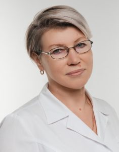 УСТИНОВА Татьяна Константиновна